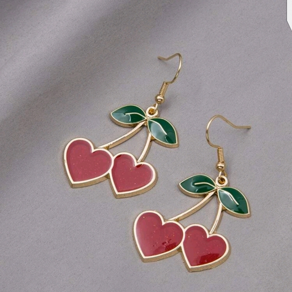 ✨3 FOR $28✨🆕♥️🍒CHERRY HEART DROP EARRINGS🍒♥️